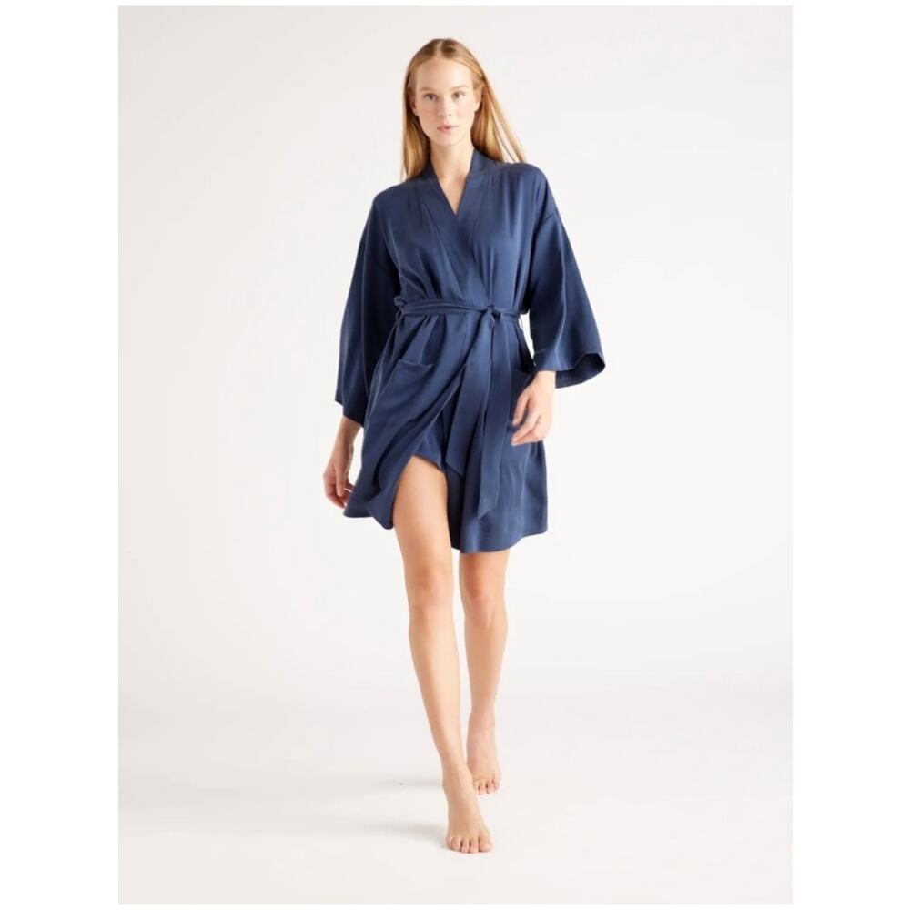 NWT Quince 100% Washable Silk Robe M Indigo Blue Kimono Belted Luxury Lounge - Picture 4 of 11